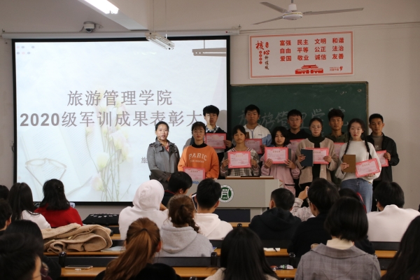 国产成人精品一区二区三区