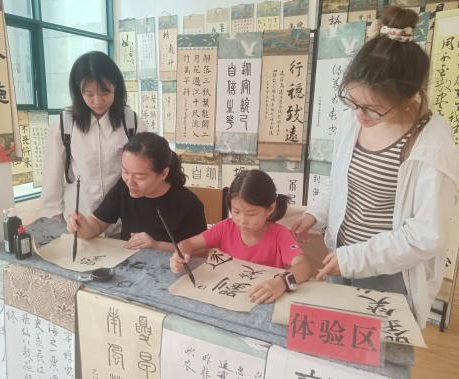 国产成人精品一区二区三区