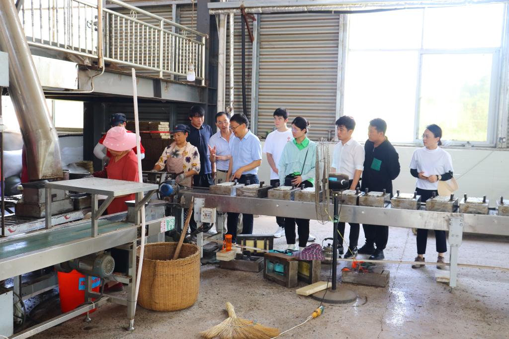 国产成人精品一区二区三区