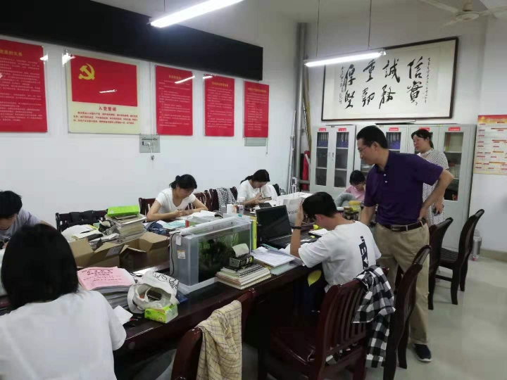 国产成人精品一区二区三区