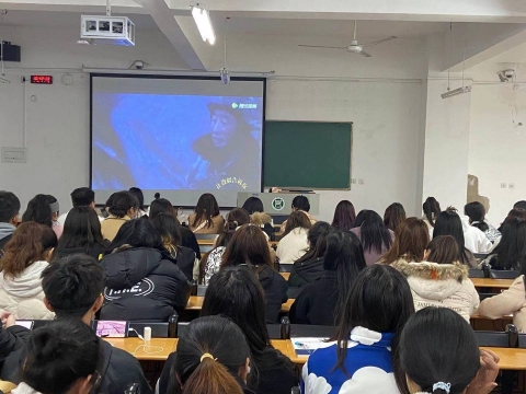 国产成人精品一区二区三区