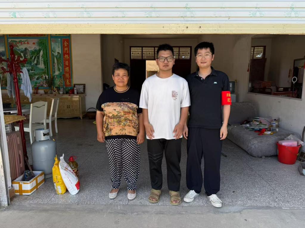 国产成人精品一区二区三区