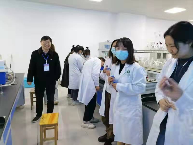 国产成人精品一区二区三区