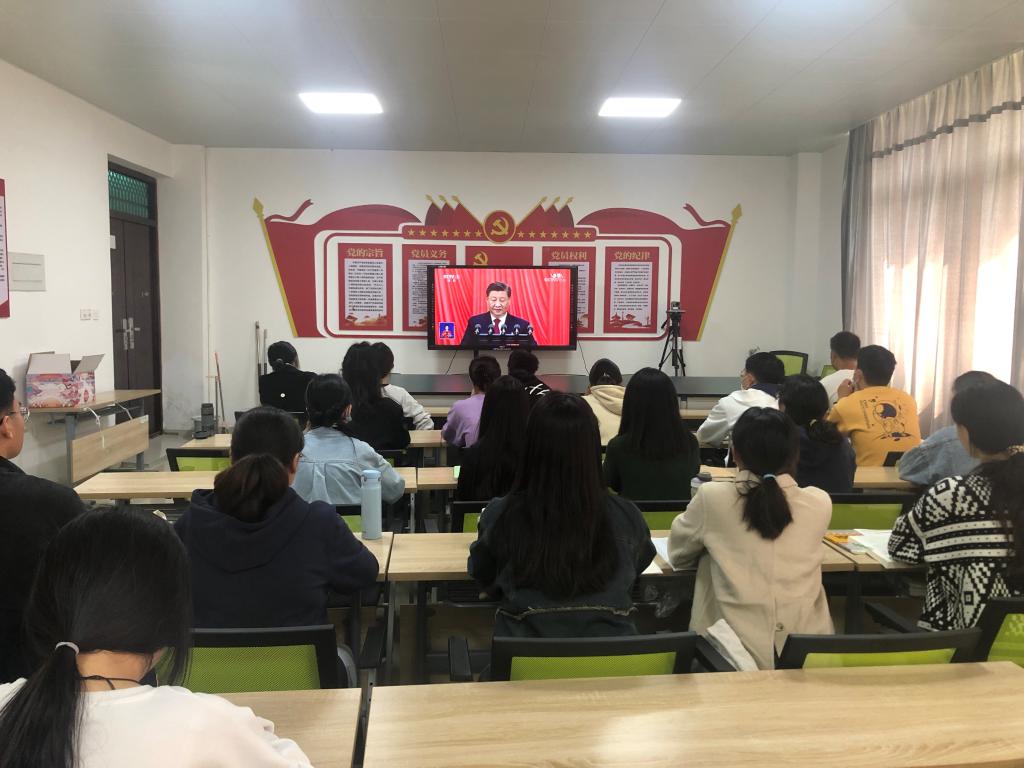 国产成人精品一区二区三区