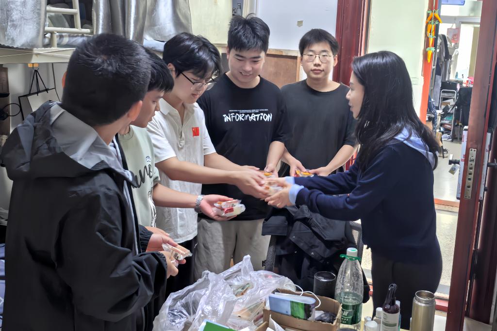 国产成人精品一区二区三区