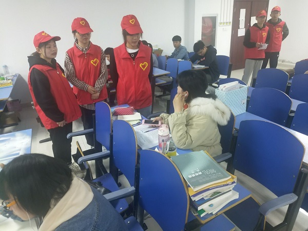 国产成人精品一区二区三区