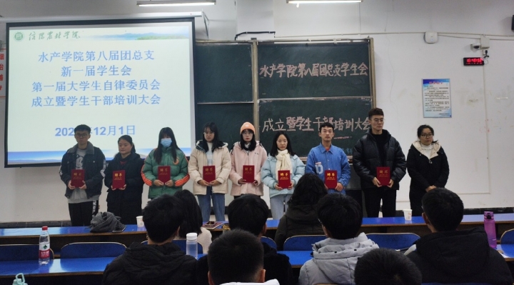 国产成人精品一区二区三区