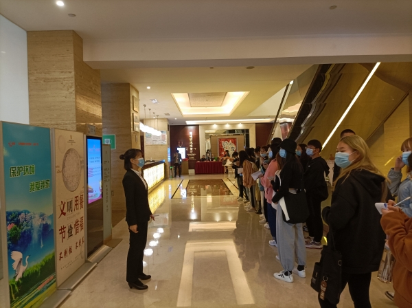 国产成人精品一区二区三区