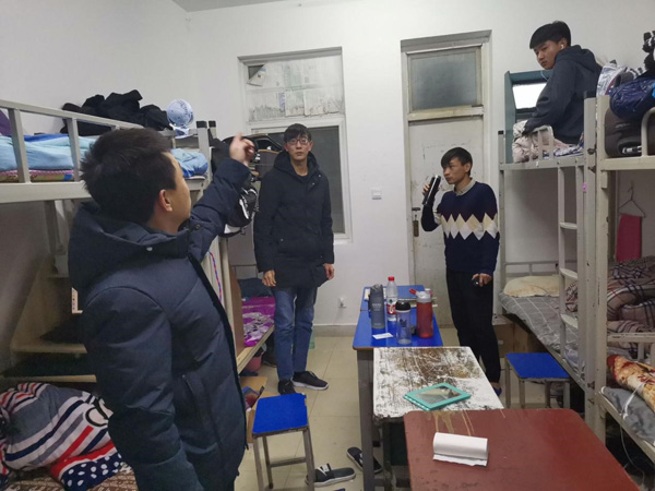 国产成人精品一区二区三区