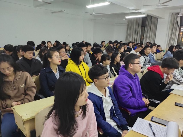 国产成人精品一区二区三区