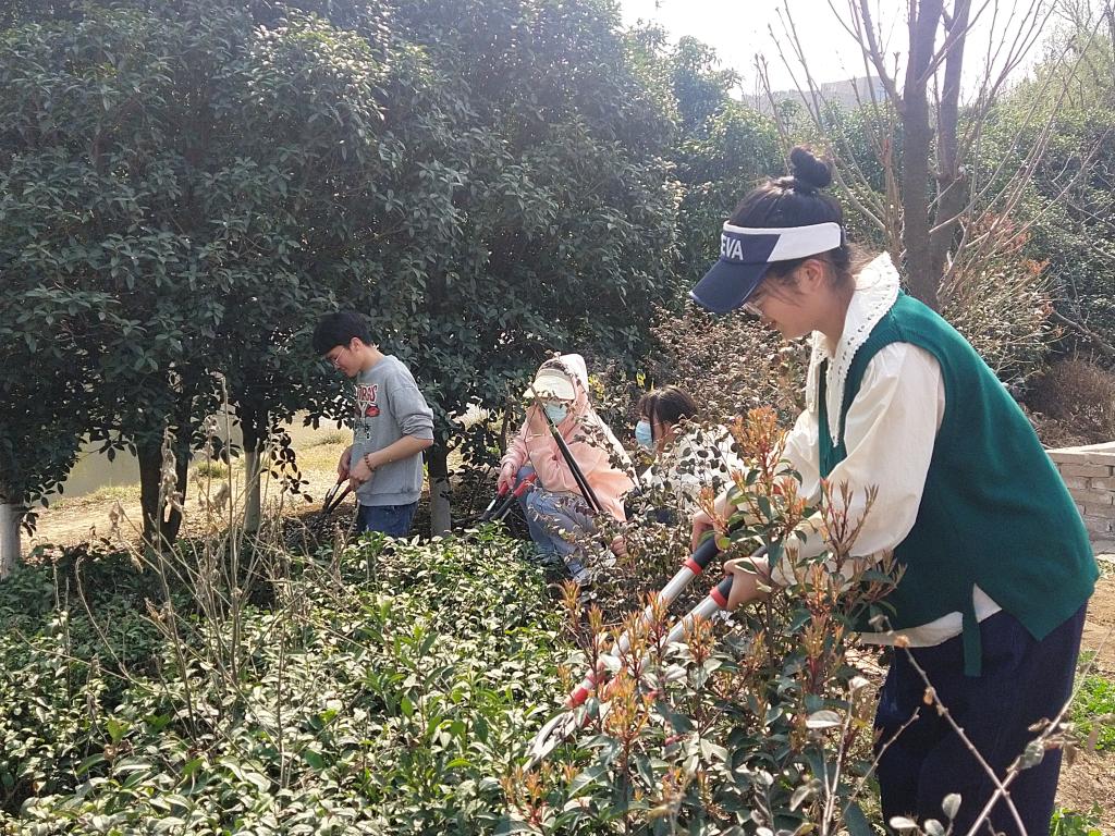 国产成人精品一区二区三区