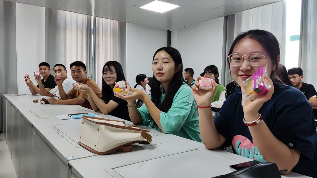 国产成人精品一区二区三区