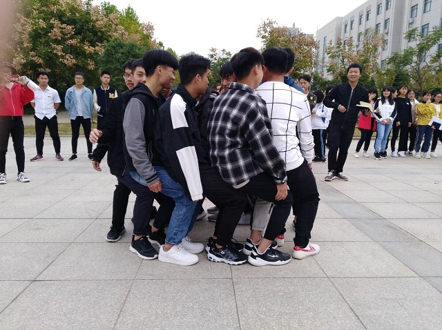 国产成人精品一区二区三区