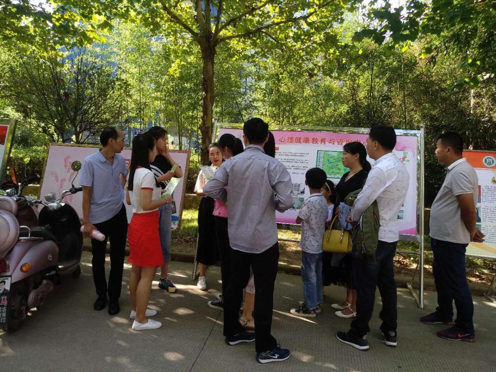 国产成人精品一区二区三区