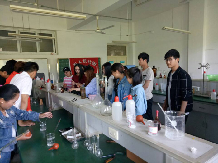 国产成人精品一区二区三区