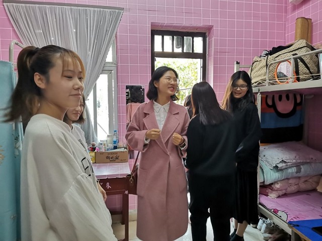 国产成人精品一区二区三区