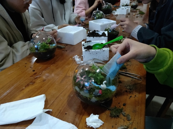 国产成人精品一区二区三区