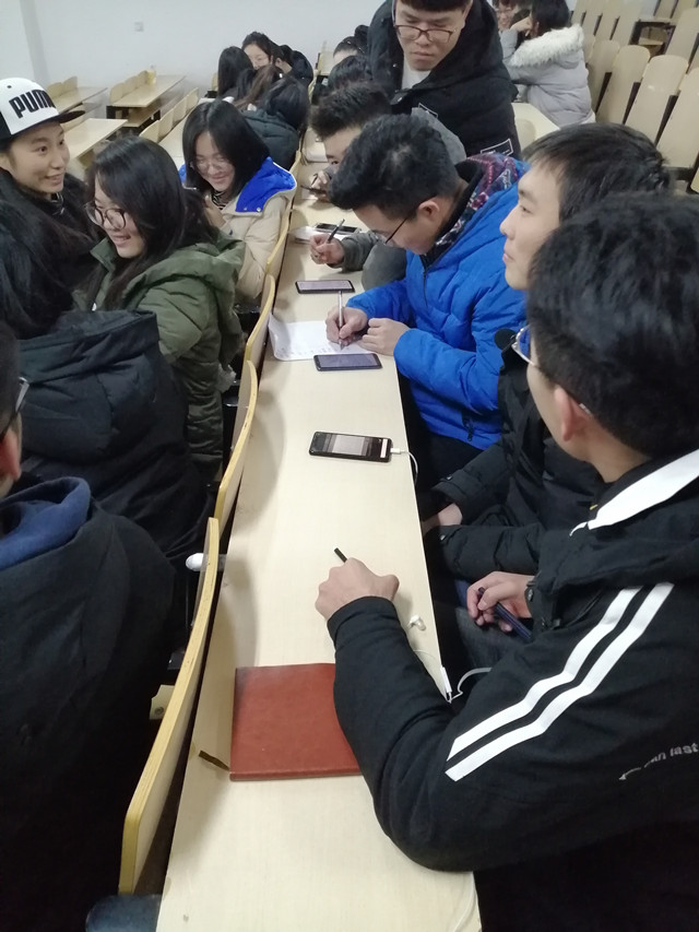 国产成人精品一区二区三区