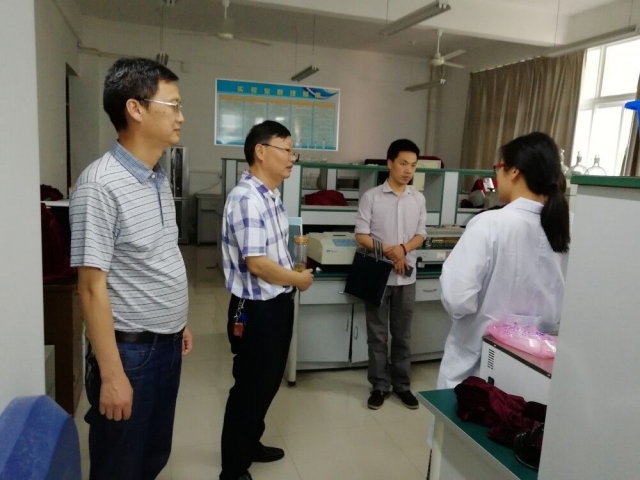 国产成人精品一区二区三区