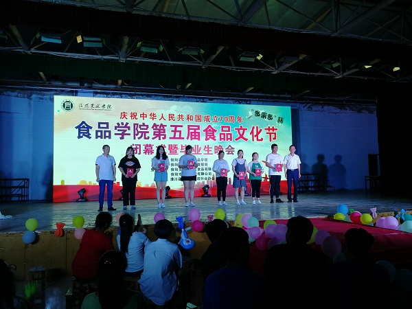 国产成人精品一区二区三区