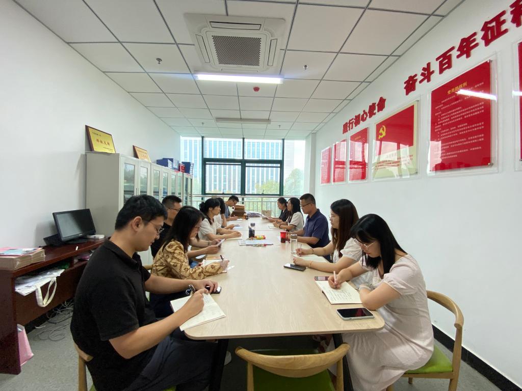 国产成人精品一区二区三区