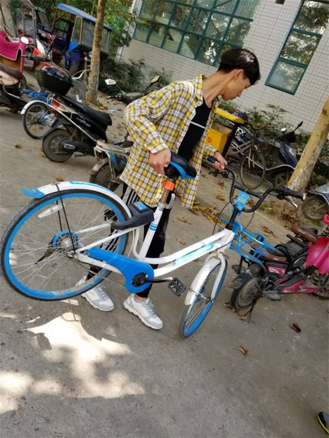 国产成人精品一区二区三区
