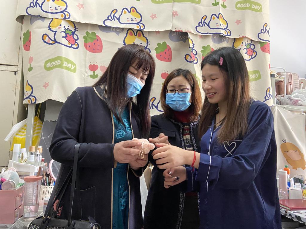 国产成人精品一区二区三区