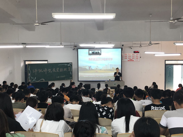 国产成人精品一区二区三区