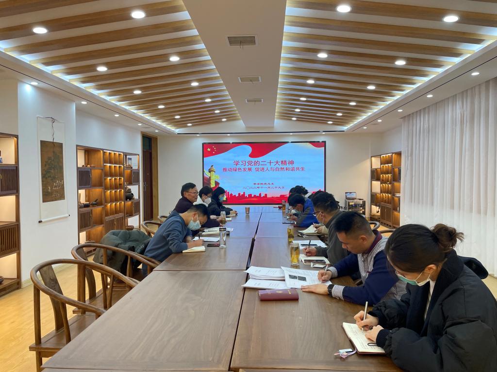 国产成人精品一区二区三区