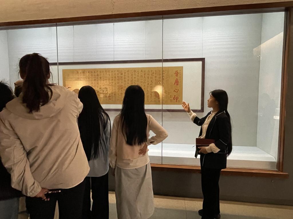 国产成人精品一区二区三区