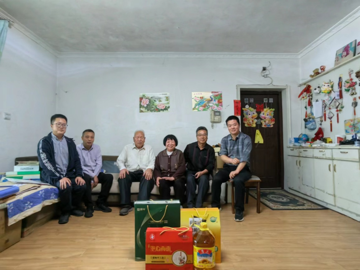 国产成人精品一区二区三区