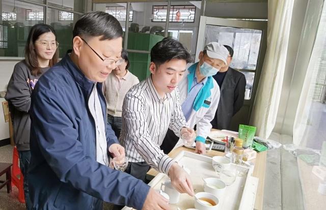 国产成人精品一区二区三区