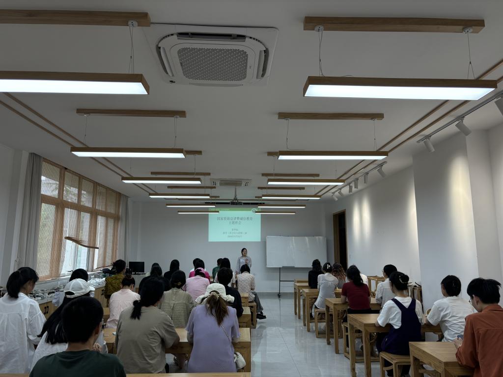 国产成人精品一区二区三区
