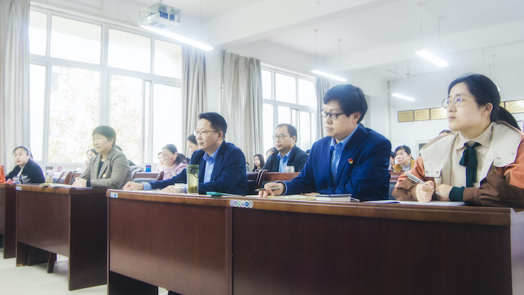 国产成人精品一区二区三区