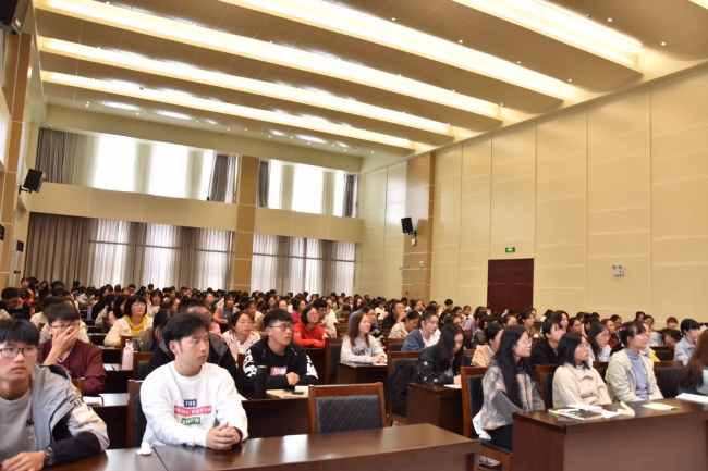国产成人精品一区二区三区
