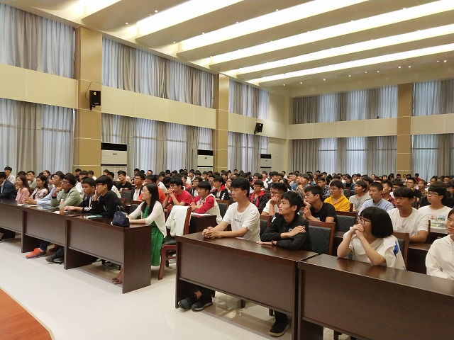 国产成人精品一区二区三区