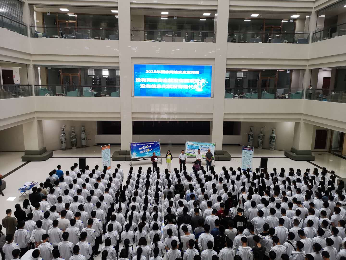 国产成人精品一区二区三区
