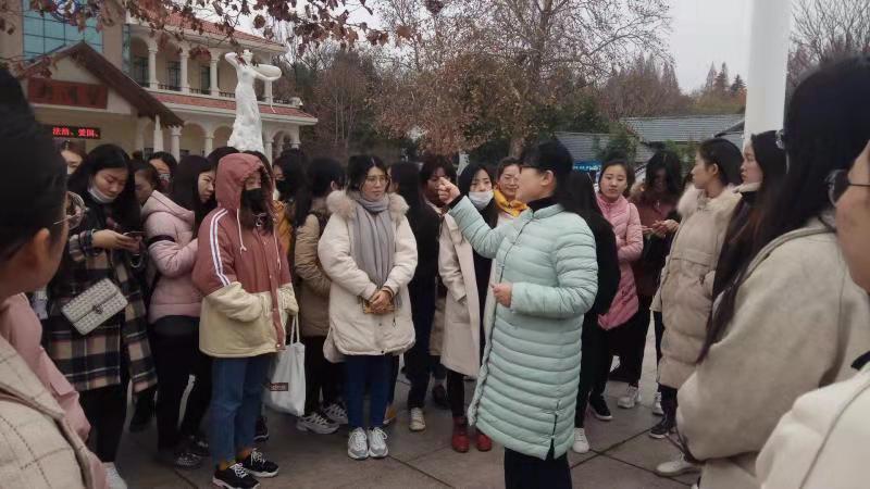 国产成人精品一区二区三区