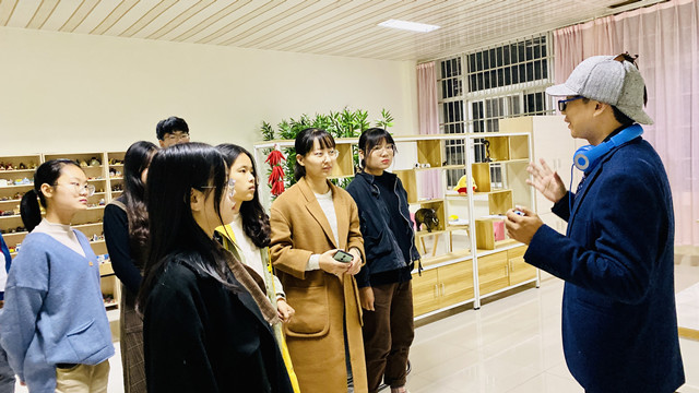 国产成人精品一区二区三区