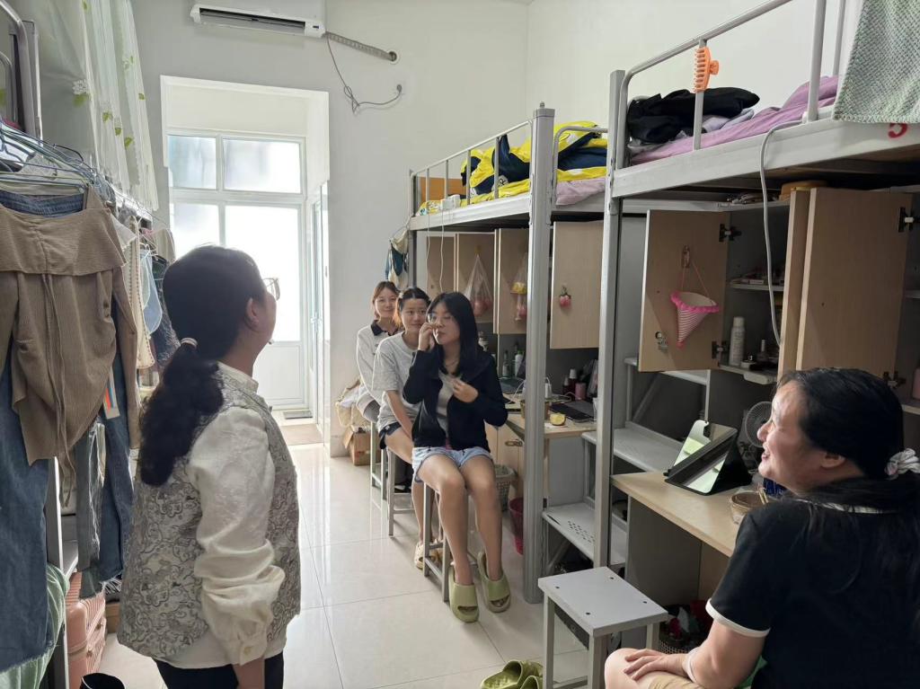 国产成人精品一区二区三区
