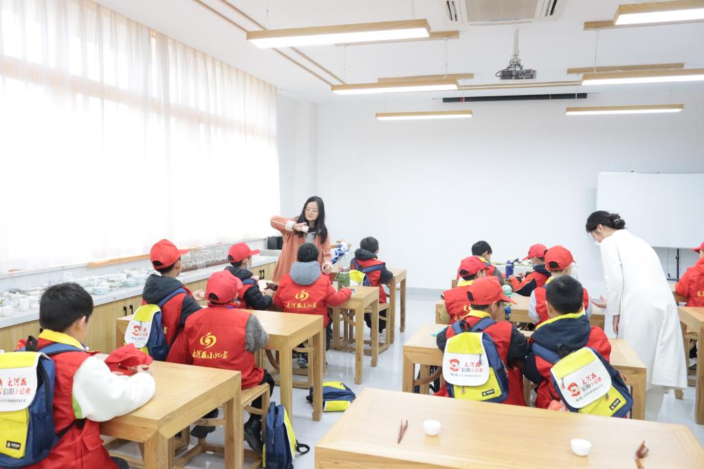 国产成人精品一区二区三区
