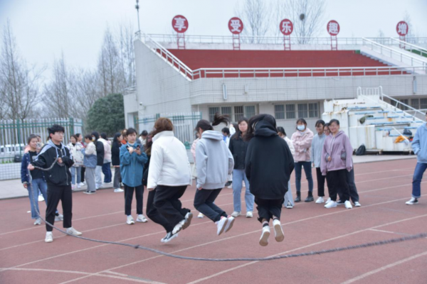 国产成人精品一区二区三区