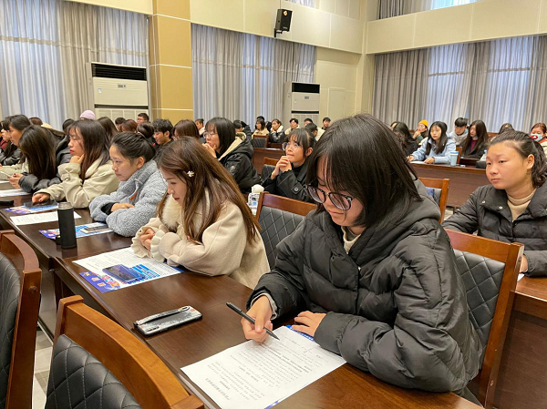 国产成人精品一区二区三区