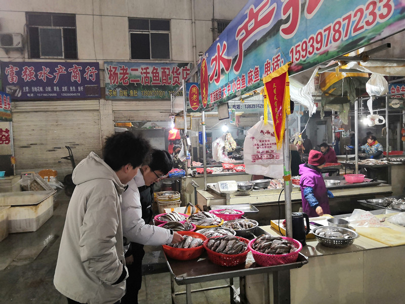 国产成人精品一区二区三区
