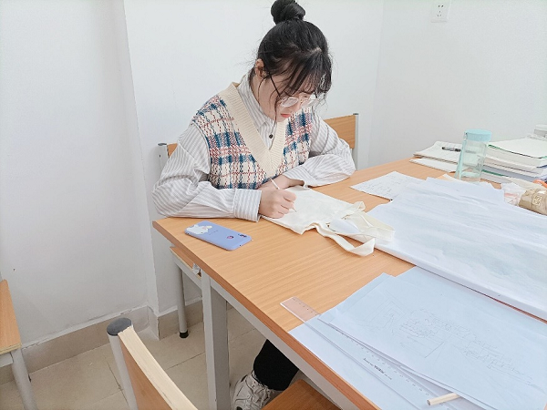 国产成人精品一区二区三区