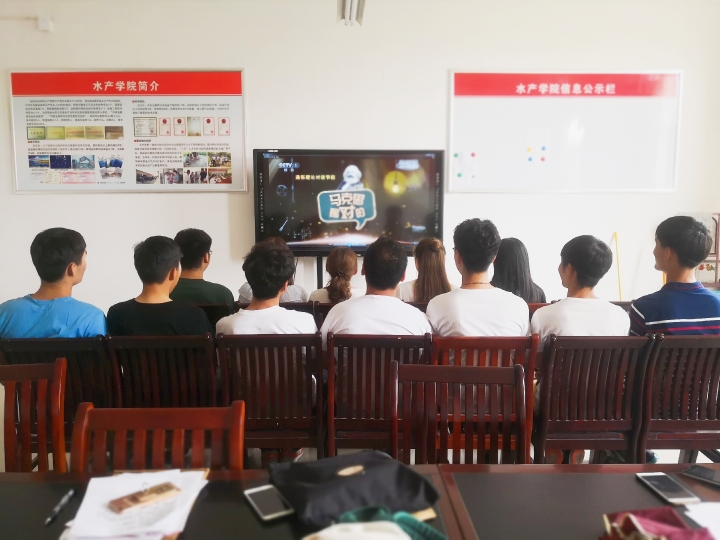 国产成人精品一区二区三区