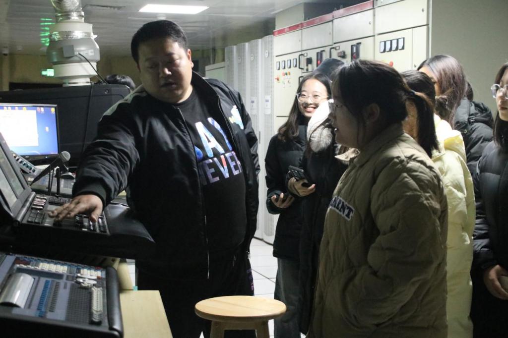 国产成人精品一区二区三区