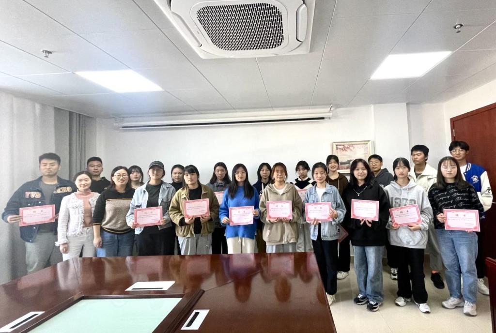 国产成人精品一区二区三区