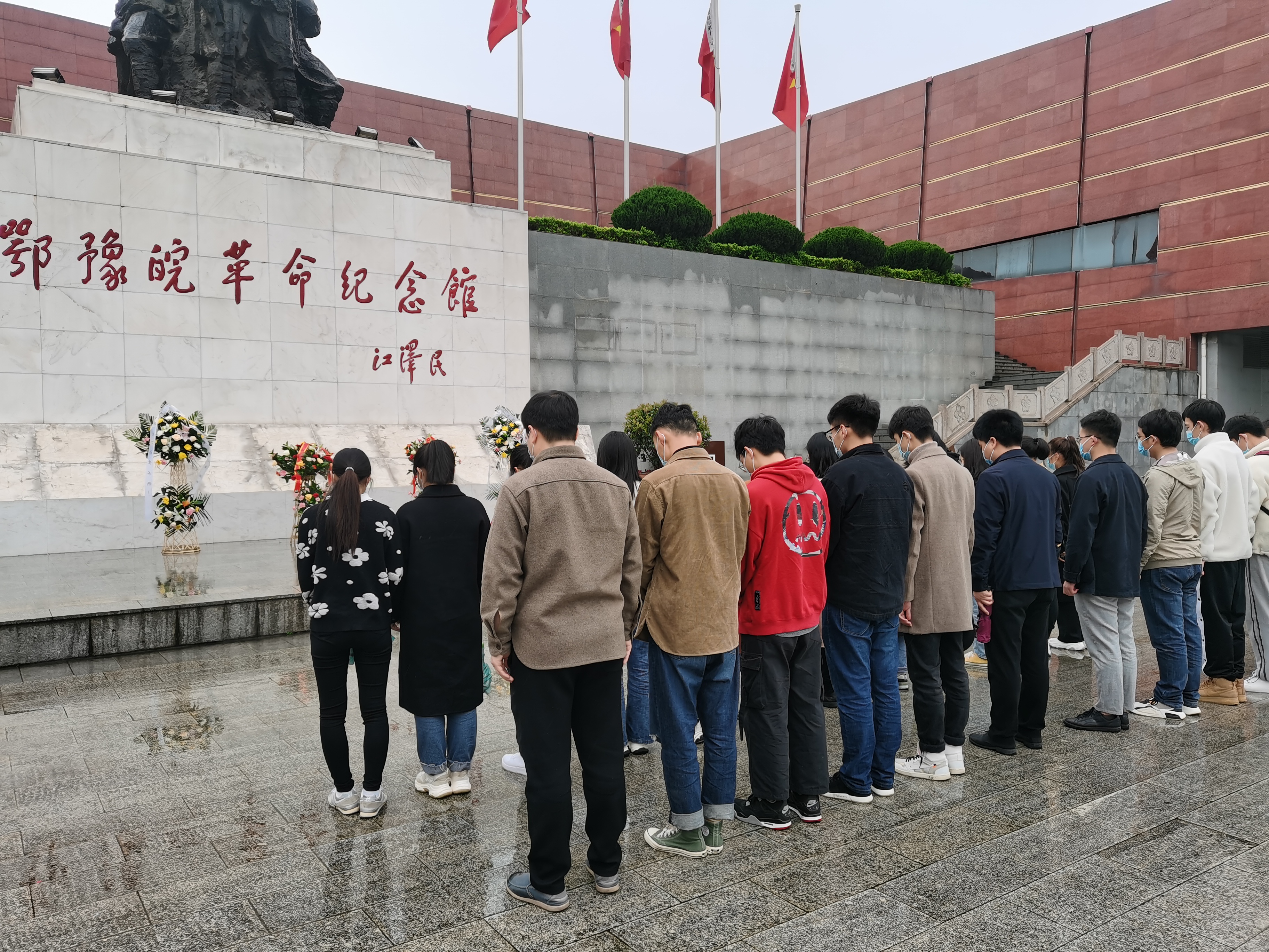 国产成人精品一区二区三区