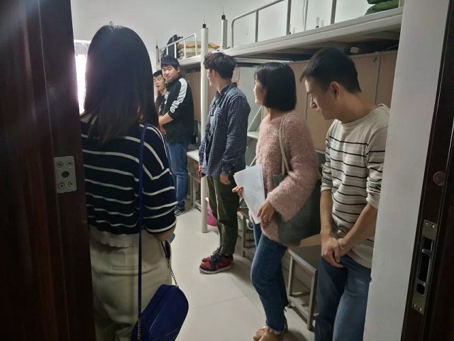 国产成人精品一区二区三区